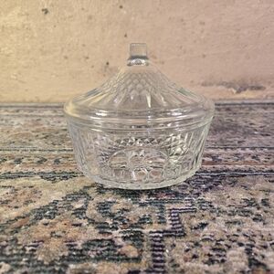 Vintage Arcoroc France 5" Clear Glass Bowl Starburst Diamond Pattern with Lid